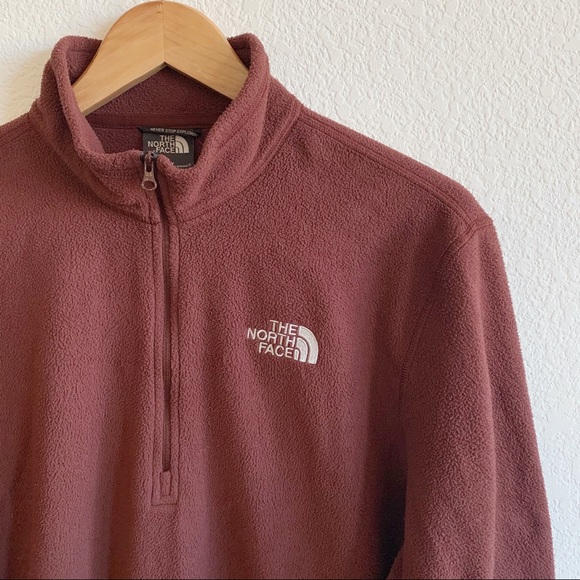 The North Face Men's Half Zip Fleece Pullover - Picture 3 of 6